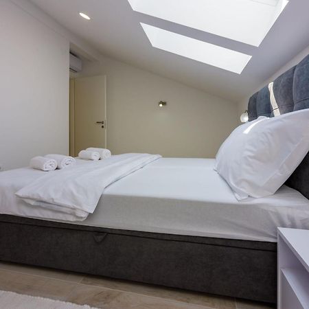 Apartments Cvetkovic Crikvenica Kültér fotó