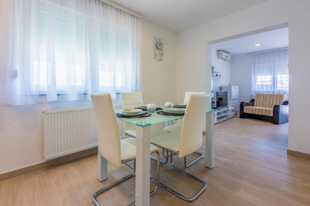 Apartments Cvetkovic Crikvenica Kültér fotó
