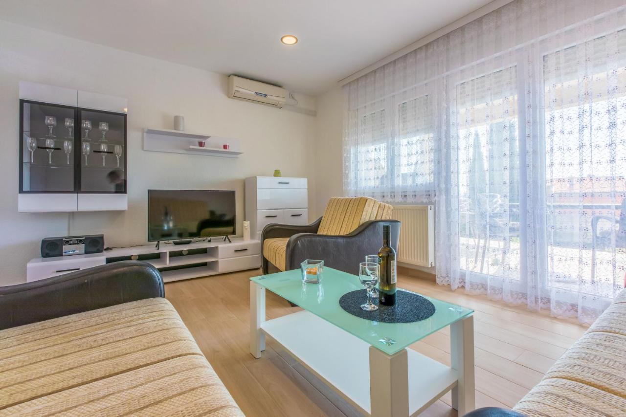 Apartments Cvetkovic Crikvenica Kültér fotó